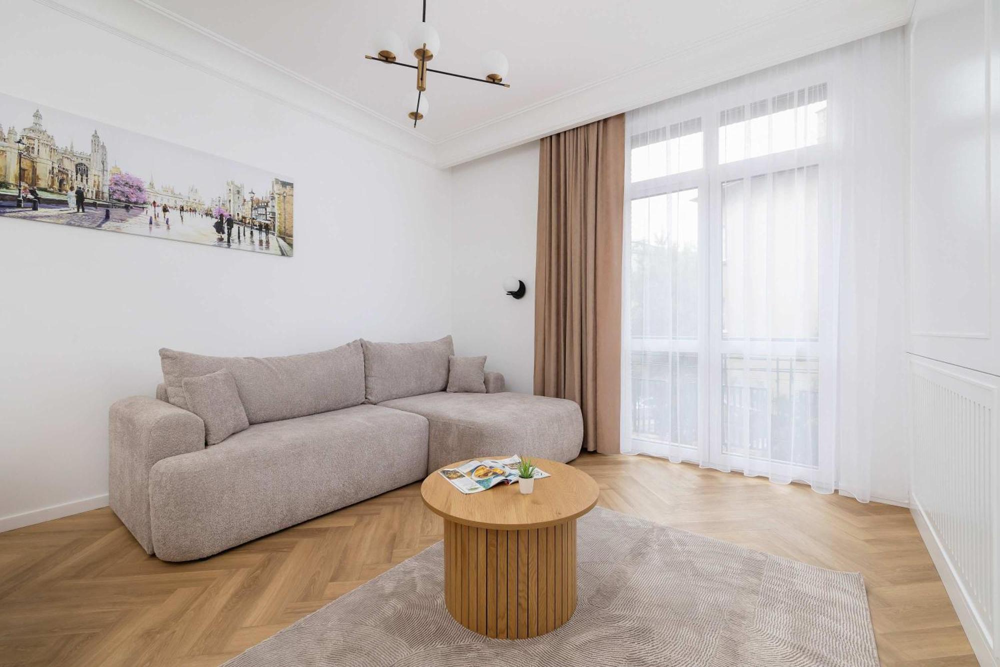 Klimatyzowany W Krakowie Przy Parku Z Dwiema Sypialniami I Biurkiem Do Pracy Zdalnej By Renters *